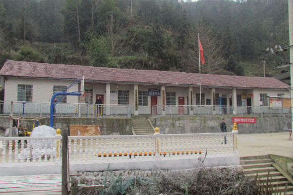 县民政局到凉水井镇进行惠民工程检查验收 - 沅陵县人民政府