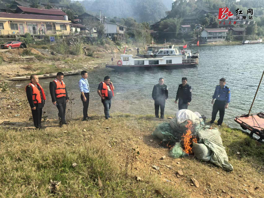 县交通运输局：开展水域违法行为打击专项整治行动